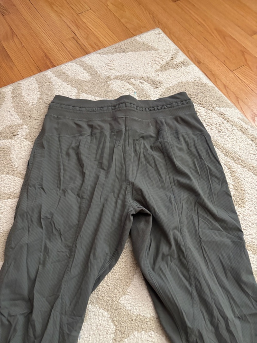 Lululemon Dance Studio Crop Pants - Picture 7 of 11